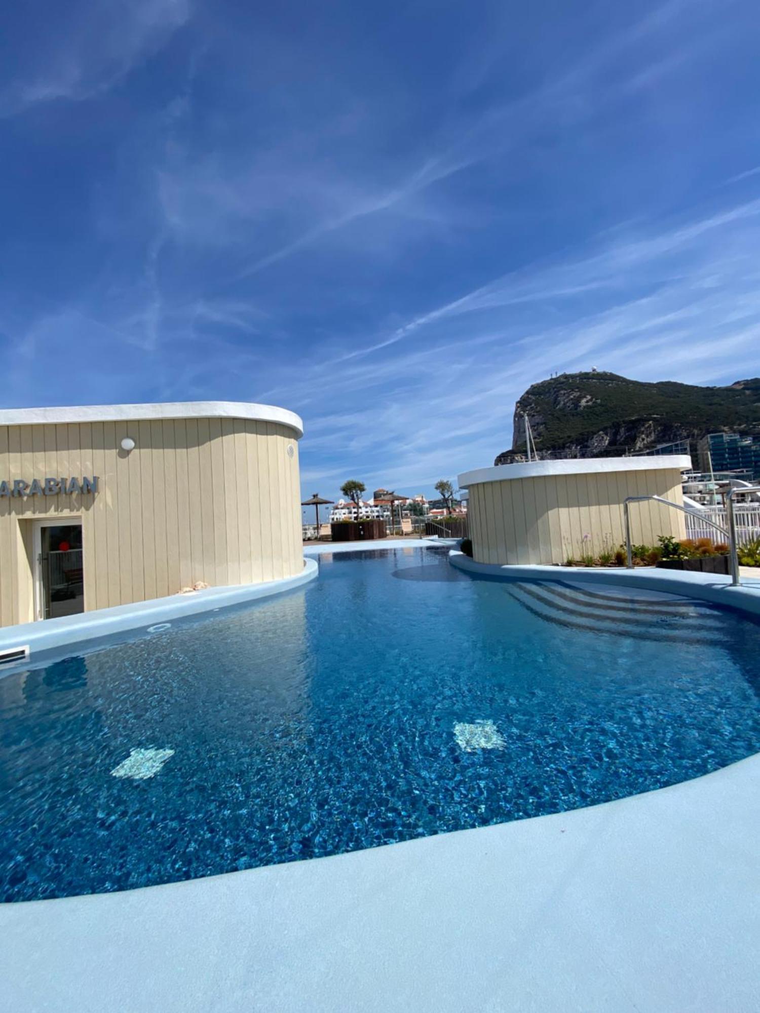 Deluxe Marina View Seafront Gibraltar Stay Exterior foto
